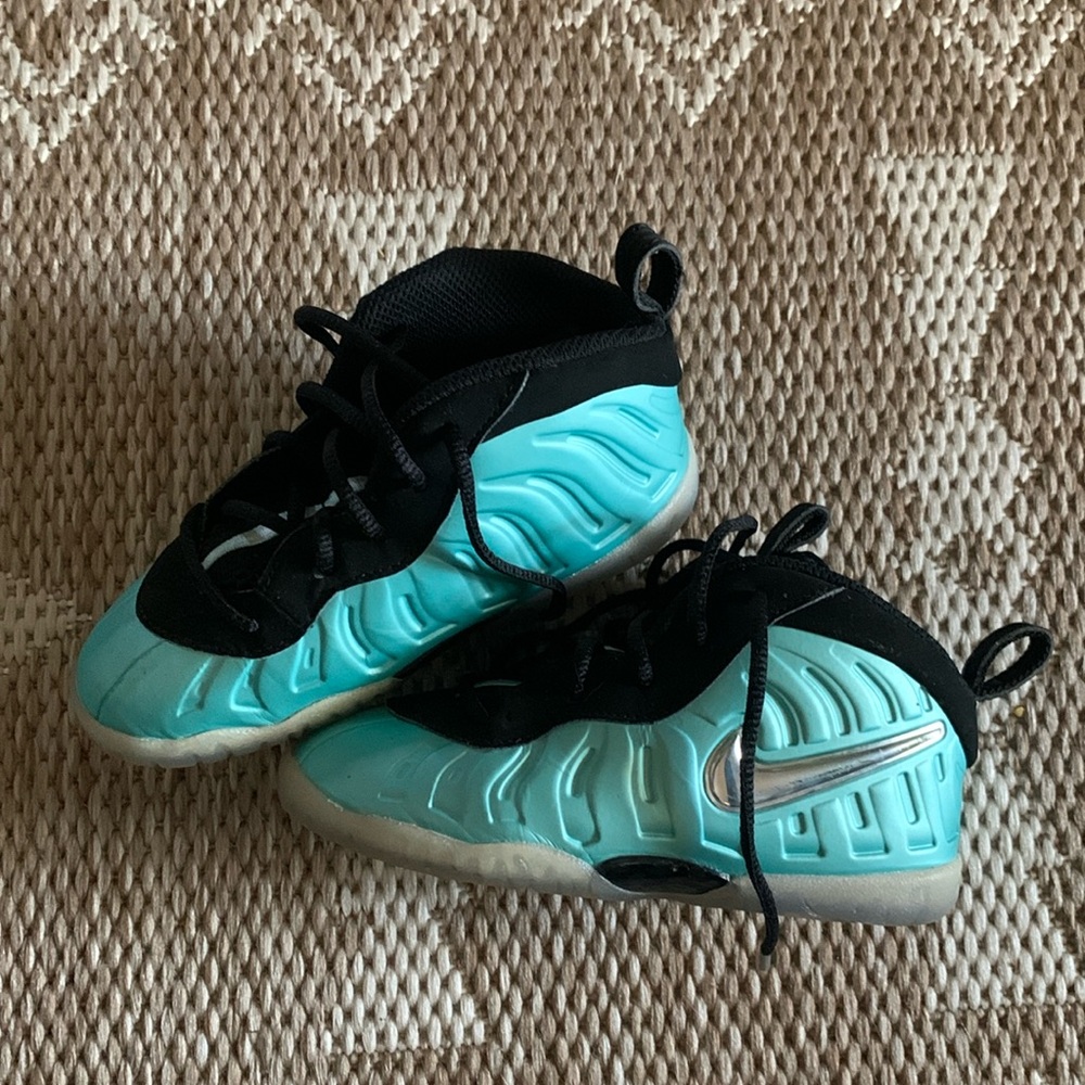 Nike Air Foamposite Pro Island Green Toddler Childs size 10 C10